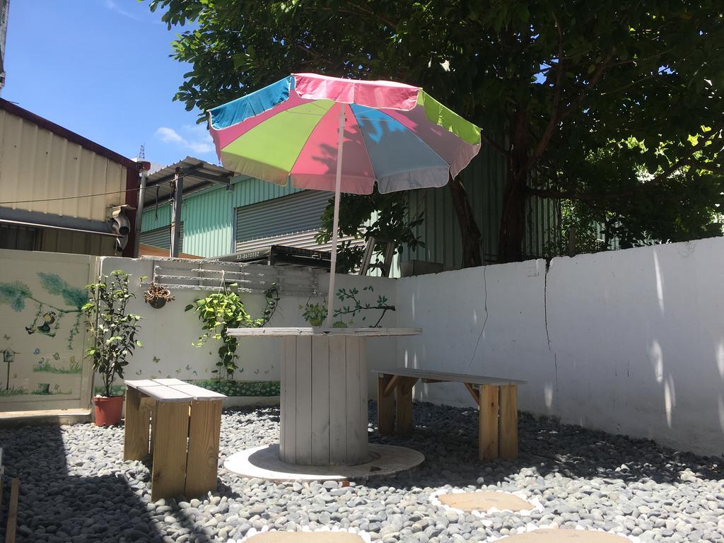 站前海民宿 Hualien City Exterior photo